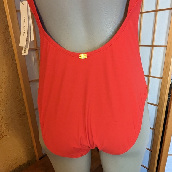 AMORESSA, NEW with tags, swimsuit, $182.00 size 12 (U.S.).  FINAL PRICE … - Picture 3 of 12